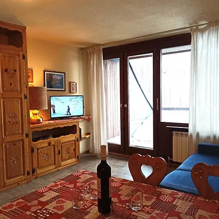 Residenza Del Cirmolo Cervinia Vda Vacanze In Vetta Cir 0205 公寓 布勒伊-切尔维尼亚