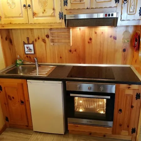 Residenza Del Cirmolo Cervinia Vda Vacanze In Vetta Cir 0205 * 布勒伊-切尔维尼亚