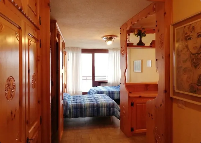 Residenza Del Cirmolo Cervinia Vda Vacanze In Vetta Cir 0205 Lägenhet